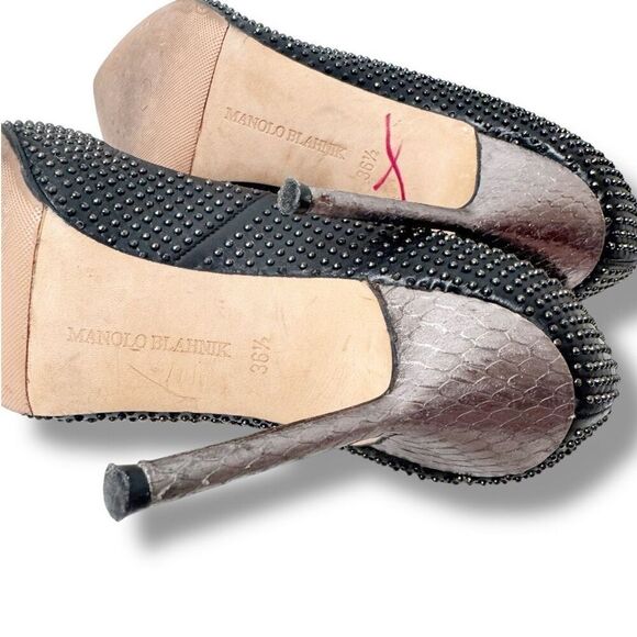 Manolo Blahnik Black Small Silver Studs Metallic Silver Snakeskin Heel Pump 36.5 - Picture 8 of 10